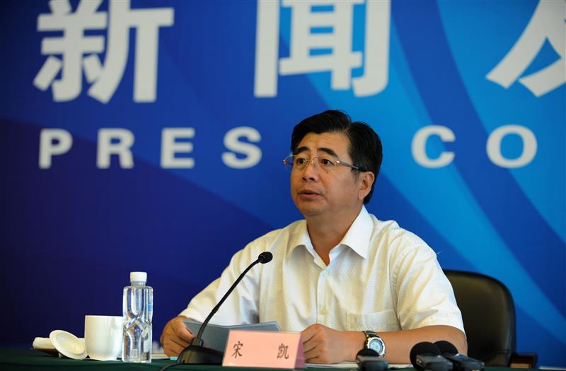 辽宁省体育局副局长、十二运组委会群体部副部长宋凯在发布会上发言